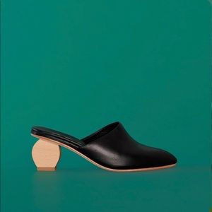 Dopp City Greta Mules Black